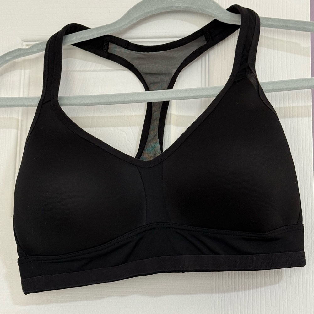 Black Sports Bra